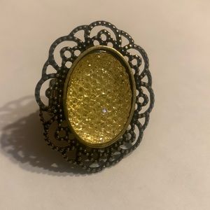 Oversized antique gold stone ring OS